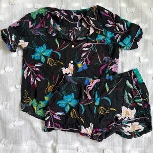 Stars Above Black Floral Pajama Set - Short Sleeve Top & Shorts Size L